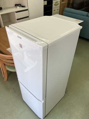 2018年製　三菱 MITSUBISHI 2ドアノンフロン冷蔵庫146L keyword ホワイト  MR-P15EC-KW