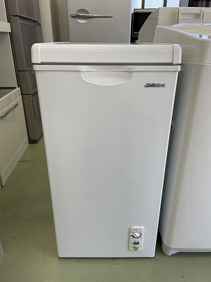 上開き電気冷凍庫 60L Abitelax ACF-603C 2018年製