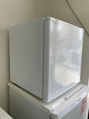 ユーイング U-ING 1BOX ノンフロン電気冷蔵庫 45L UR-DRO5J 2017年製