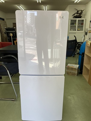 2017年製　ハイアール 148L冷凍冷蔵庫  ホワイト 3段引出し式冷凍室 JR-NF148A-W