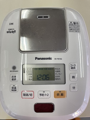 パナソニック Panasonic ジャー炊飯器 可変圧力 おどり炊き SR-PB106-W 2016年製