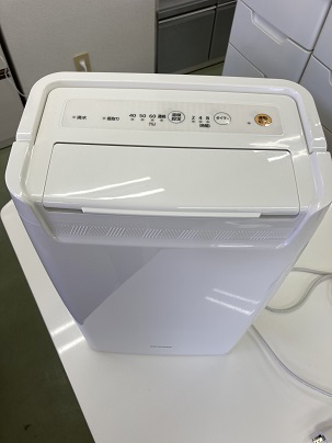 アイリスオーヤマ　コンプレッサー式　衣類乾燥除湿器　DCE-65152016年製