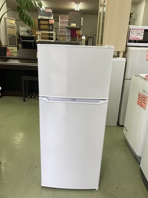 2019年製ハイアール Haier 2ドア直冷式　冷凍冷蔵庫　130L・右開き　JR-N130A