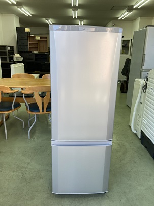 三菱電機 MITSUBISHI ELECTRIC 2ドア 168L・右開き 冷蔵庫 シルバー 2018年製 MR-P17D-S